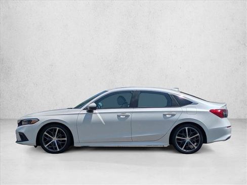 Certified 2022 Honda Civic Touring image 9