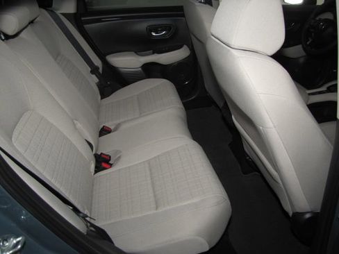 Certified 2025 Honda HR-V LX image 16