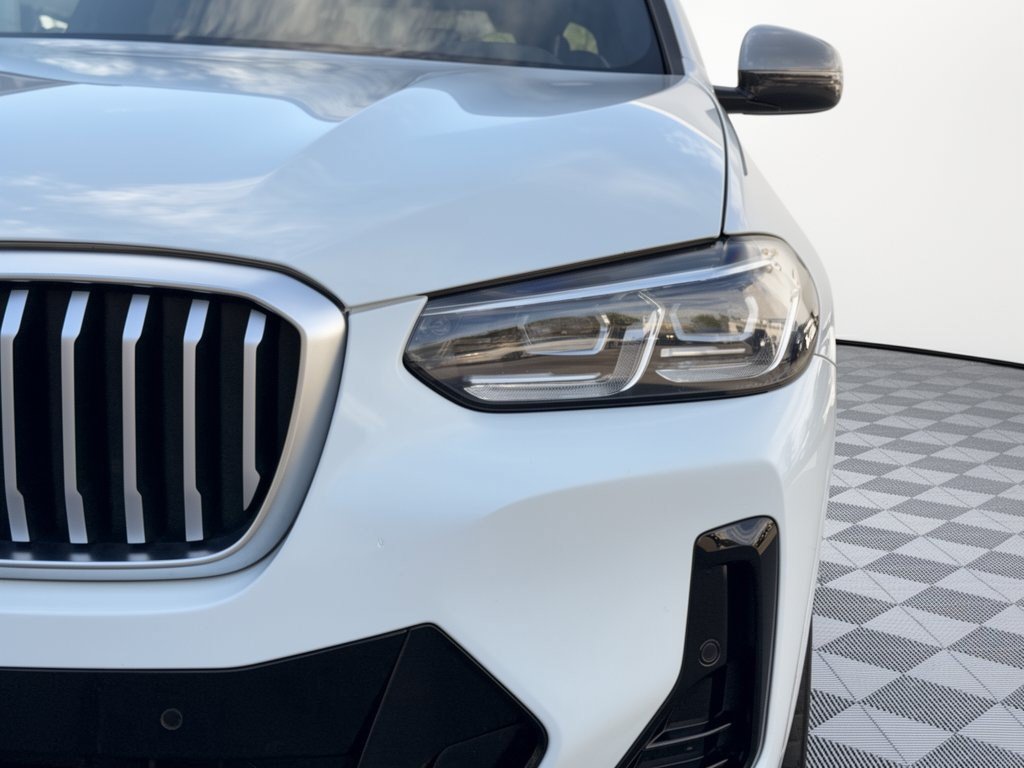 Used 2022 BMW X3 xDrive30i w/ M Sport Package 2 AWD/4WD image 12