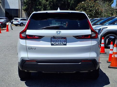 Used 2023 Honda CR-V EX image 5