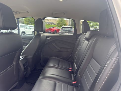 Used 2015 Ford Escape Titanium FWD image 10