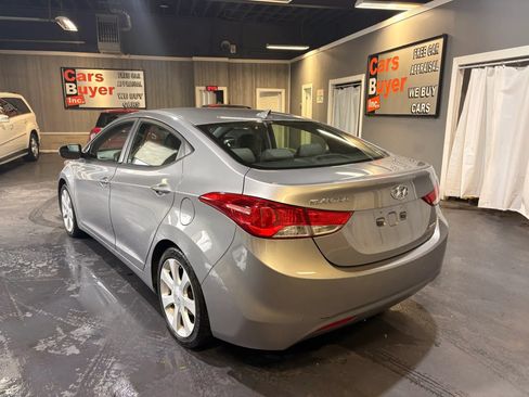 Used 2012 Hyundai Elantra Limited FWD image 4