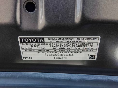 Used 2023 Toyota Camry SE image 26