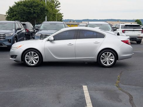 Used 2016 Buick Regal FWD image 5