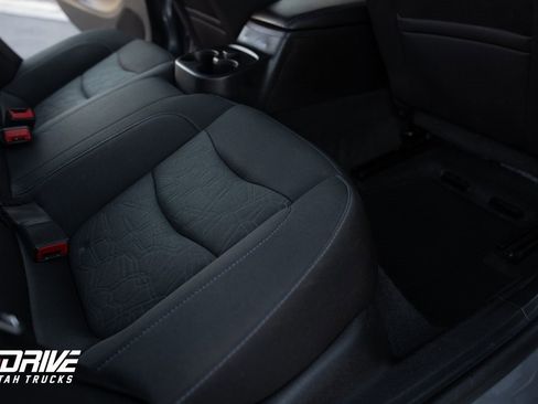 Used 2018 Chevrolet Volt LT image 15