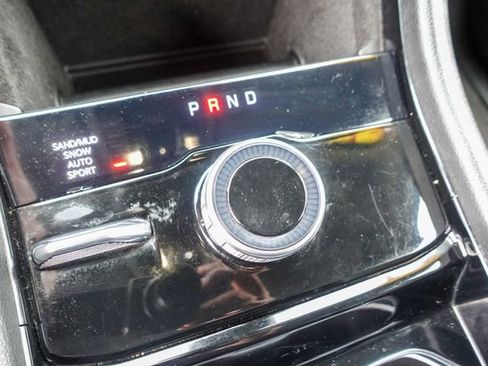 Used 2022 Jeep Grand Cherokee Limited image 20