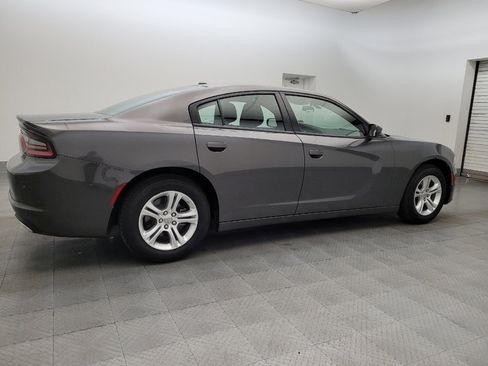 Used 2022 Dodge Charger SXT image 10