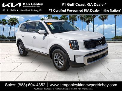 Certified 2025 Kia Telluride LX