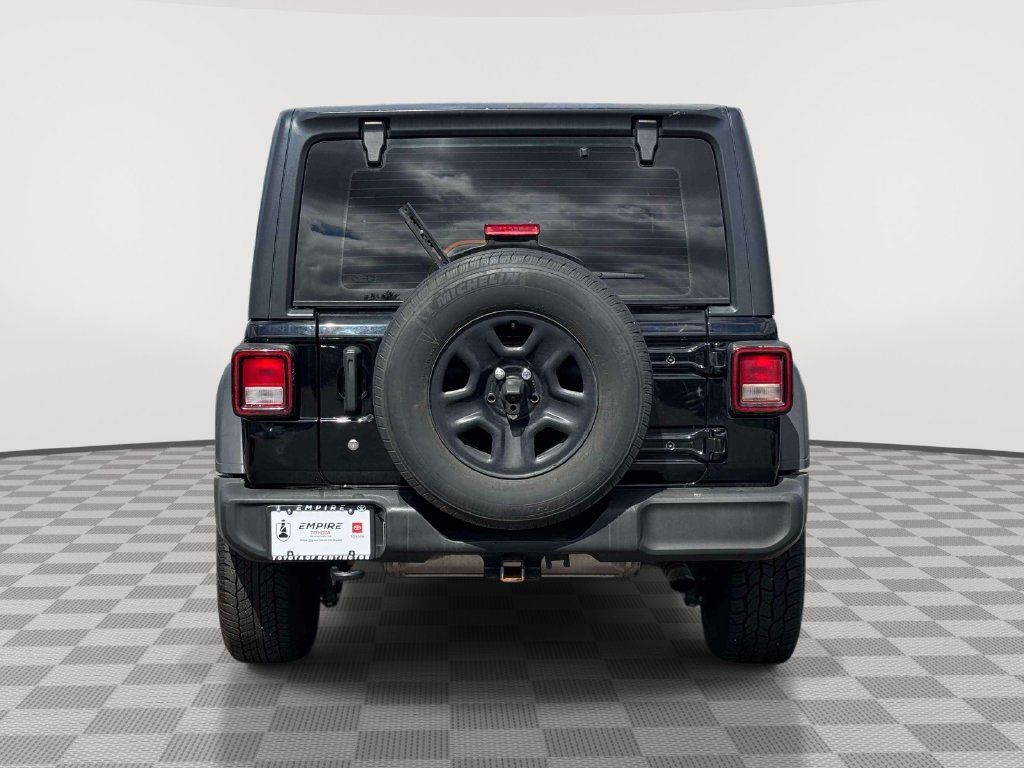 Used 2021 Jeep Wrangler Unlimited Sport AWD/4WD image 6