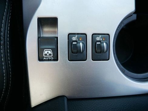 Used 2024 Toyota 4Runner SR5 Premium image 28