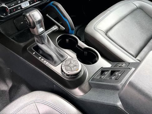 Certified 2023 Ford Bronco Black Diamond image 16