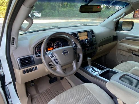 Used 2013 Nissan Armada SV AWD/4WD image 12
