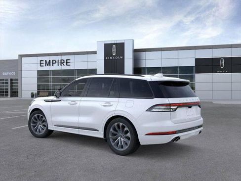 New 2026 Lincoln Aviator AWD image 4