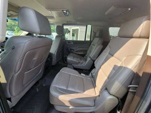 Used 2016 GMC Yukon XL Denali w/ Open Road Package AWD/4WD image 12