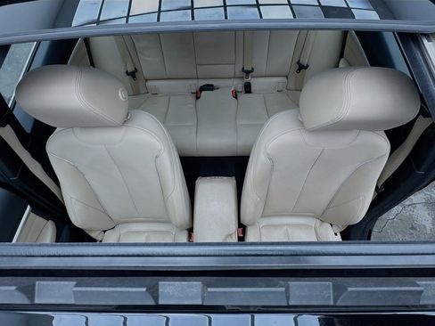 Used 2017 BMW 330i Sedan image 14