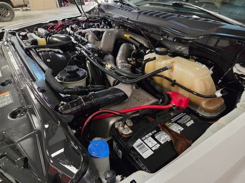 Used 2021 Ford F250 Lariat w/ Lariat Ultimate Package image 98