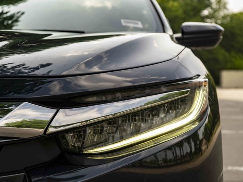 Used 2020 Honda Insight EX image 11