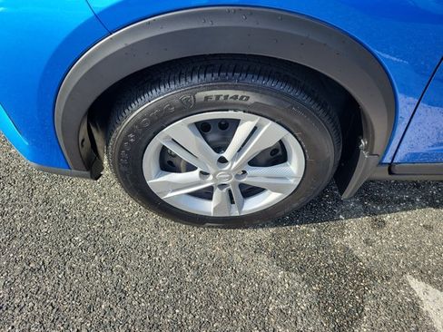 Used 2024 Nissan Kicks S FWD image 5