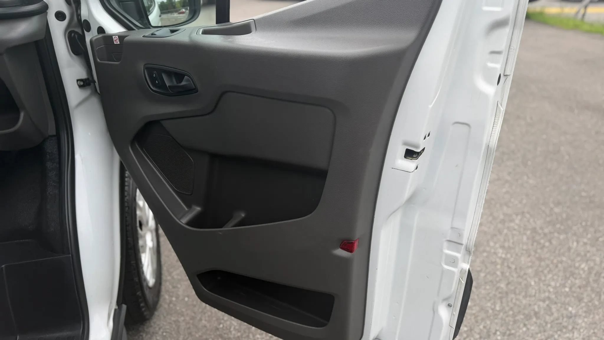 Used 2020 Ford Transit 250 Low Roof w/ Load Area Protection Package RWD image 11