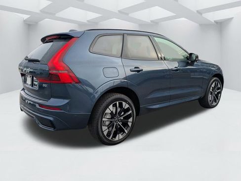 New 2026 Volvo XC60 B5 Plus w/ Protection Package Premier AWD/4WD image 5