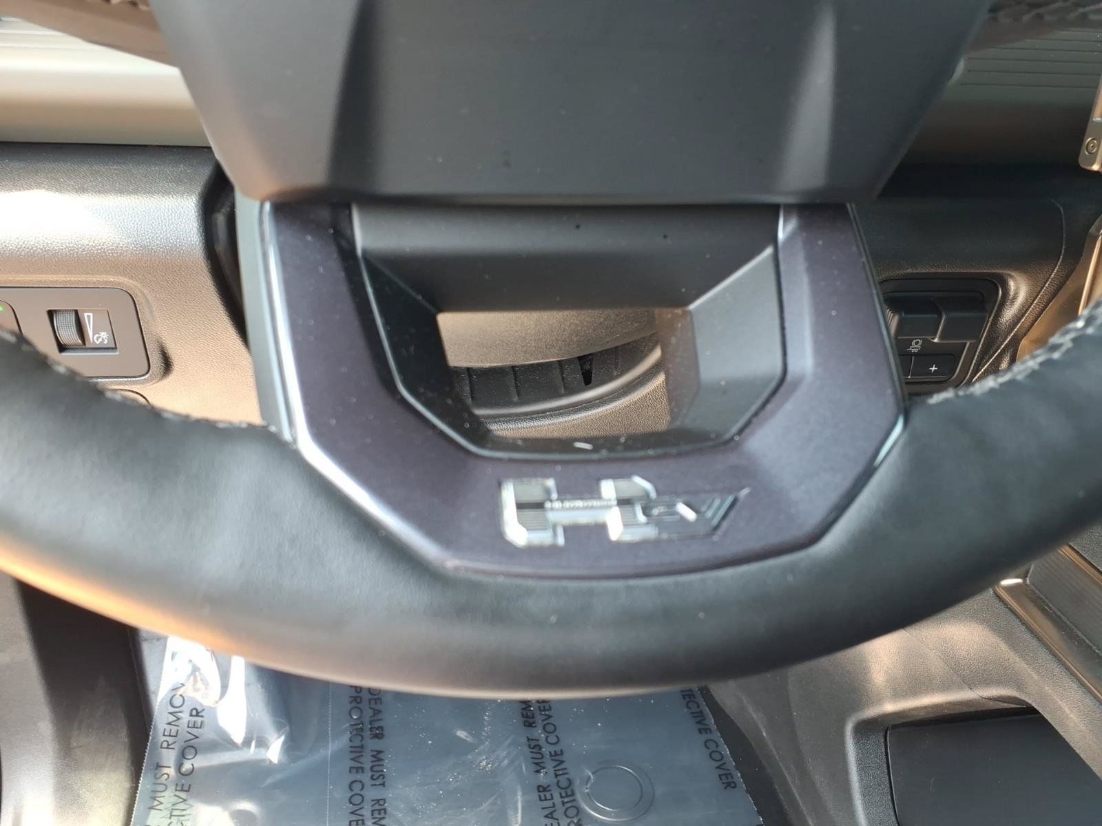 Used 2024 GMC Hummer EV 3X w/ LPO, Illumination Package AWD/4WD image 32