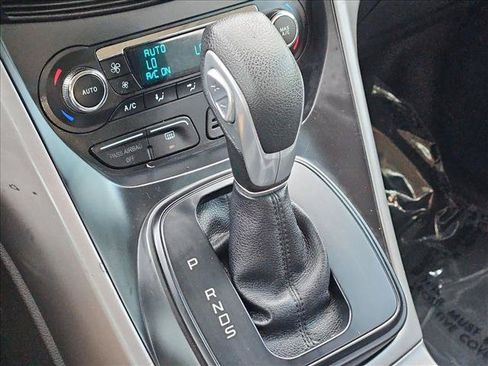 Used 2014 Ford Escape SE w/ Equipment Group 201A FWD image 18