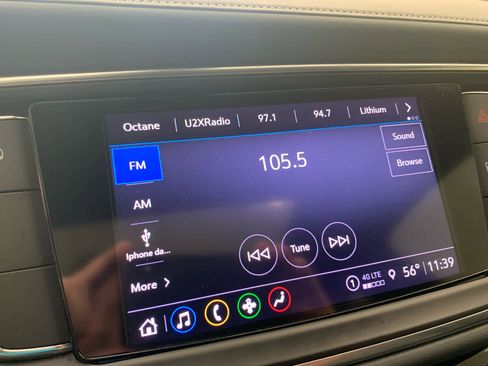 Used 2023 Buick Enclave Essence w/ Experience Buick Package image 35