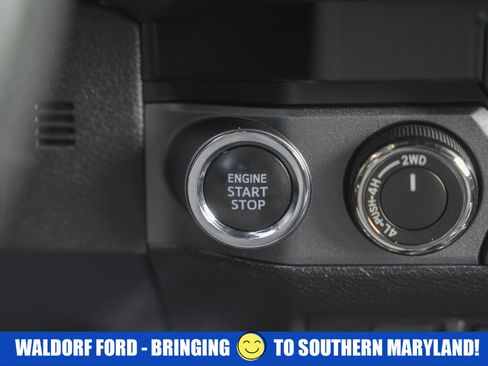 Used 2019 Toyota Tacoma 4x4 Double Cab image 30