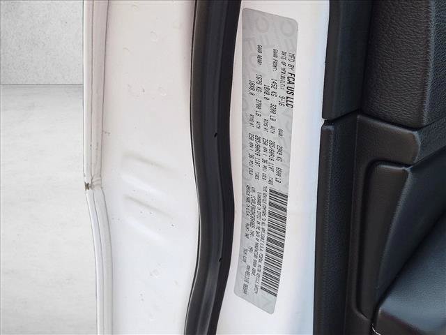 Used 2017 Jeep Grand Cherokee Limited AWD/4WD image 26