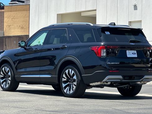 New 2026 Ford Explorer Platinum w/ LUX Leather Package AWD/4WD image 5