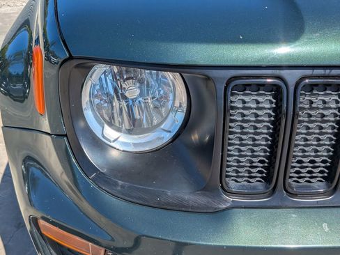 Used 2021 Jeep Renegade Sport image 9