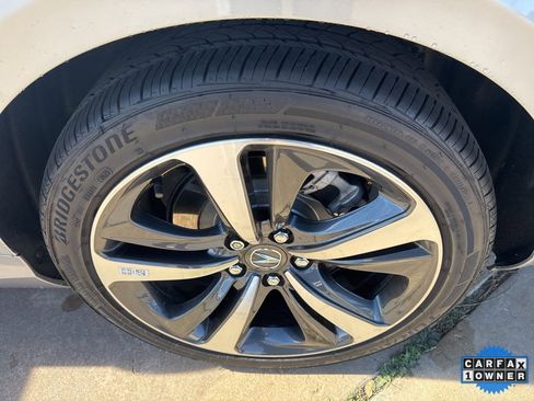 Certified 2025 Acura TLX w/ Technology Package image 30