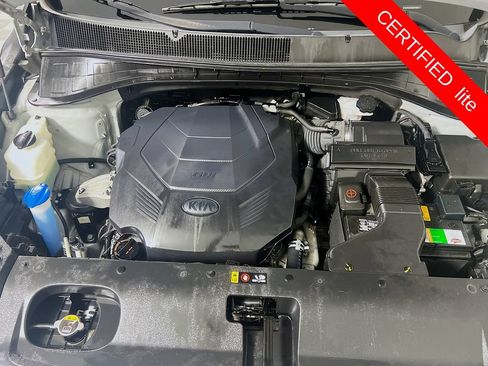 Used 2019 Kia Sorento FWD V6 image 31