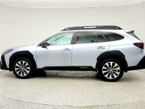 Used 2024 Subaru Outback Limited AWD/4WD image 8