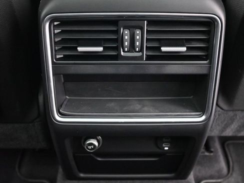 Used 2021 Porsche Cayenne GTS image 8