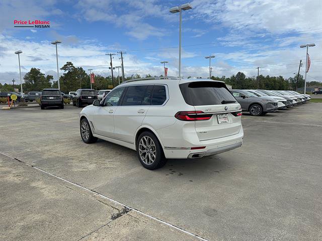 Used 2024 BMW X7 xDrive40i w/ Premium Package AWD/4WD image 19