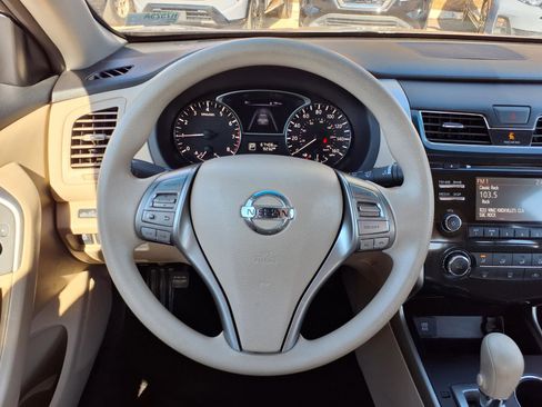 Used 2015 Nissan Altima 2.5 S w/ Power Driver Seat Package image 14