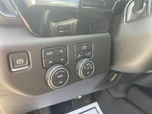 Used 2023 Chevrolet Silverado 1500 RST AWD/4WD image 6