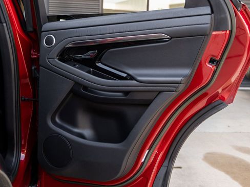 Used 2023 Land Rover Range Rover Evoque R-Dynamic S image 35