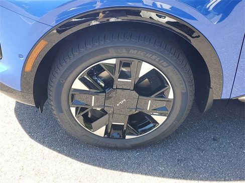 New 2026 Kia Sportage SX image 4