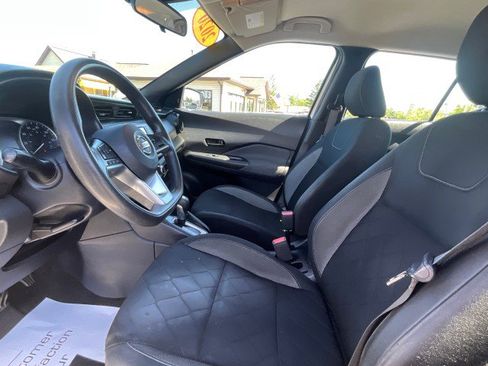 Used 2020 Nissan Kicks S FWD image 23