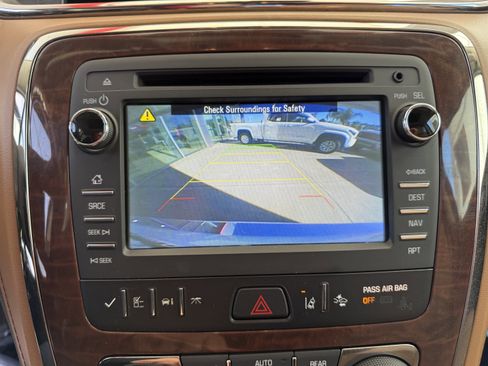 Used 2017 Buick Enclave Premium w/ Enclave Tuscan Edition image 41