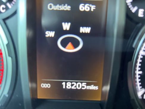 Used 2023 Toyota 4Runner TRD Off-Road Premium w/ Moonroof Package AWD/4WD image 12