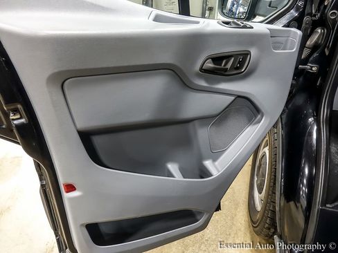 Used 2017 Ford Transit 150 XL image 17