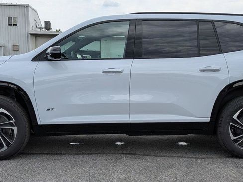 New 2026 Buick Enclave Sport Touring w/ Power Package AWD/4WD image 5