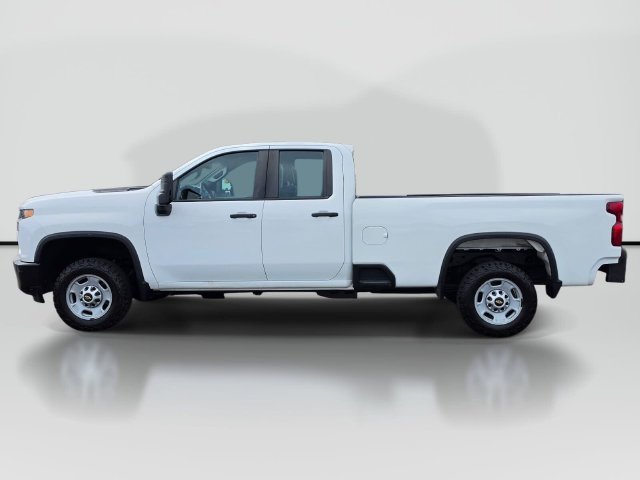 Used 2021 Chevrolet Silverado 2500 W/T RWD image 2