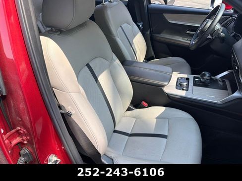 Used 2024 MAZDA CX-90 Plug-In Hybrid w/ Preferred image 9