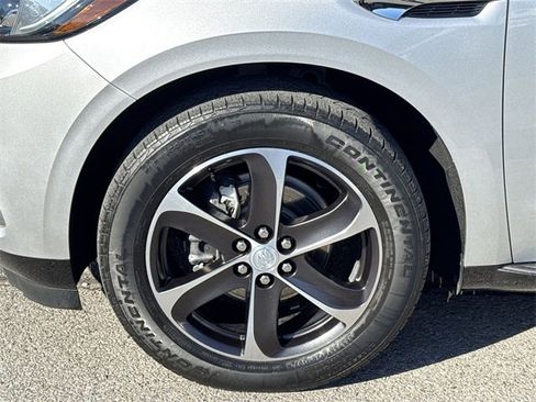 Used 2021 Buick Enclave Essence w/ Sport Touring Edition image 24