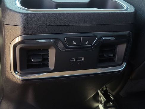 Used 2024 GMC Sierra 1500 SLT AWD/4WD image 21