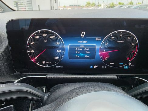 Used 2025 Mercedes-Benz GLA 250 image 15